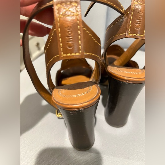 CHLOÉ
Topstitched leather sandals size 37 (US 7, 7.5) - Picture 8 of 11